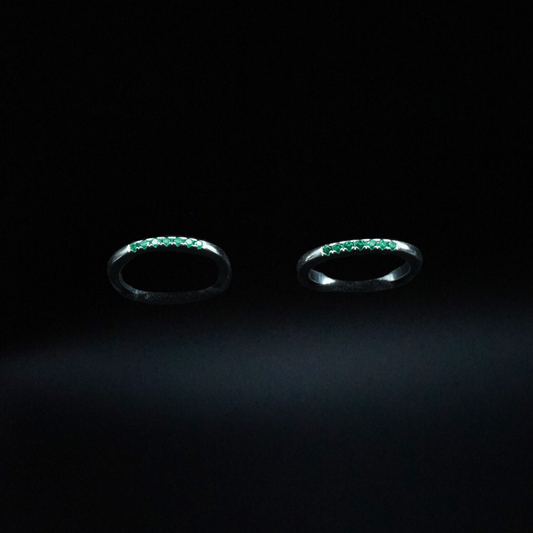 Green Stone Sleek Band Toe Ring